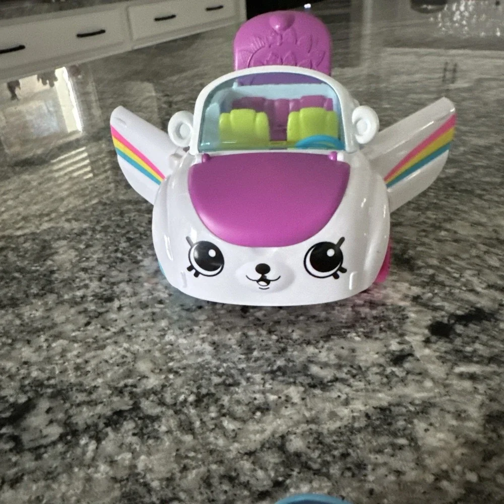 Shopkins Happy Places Rainbow Beach Convertible Rainbow‎ Car